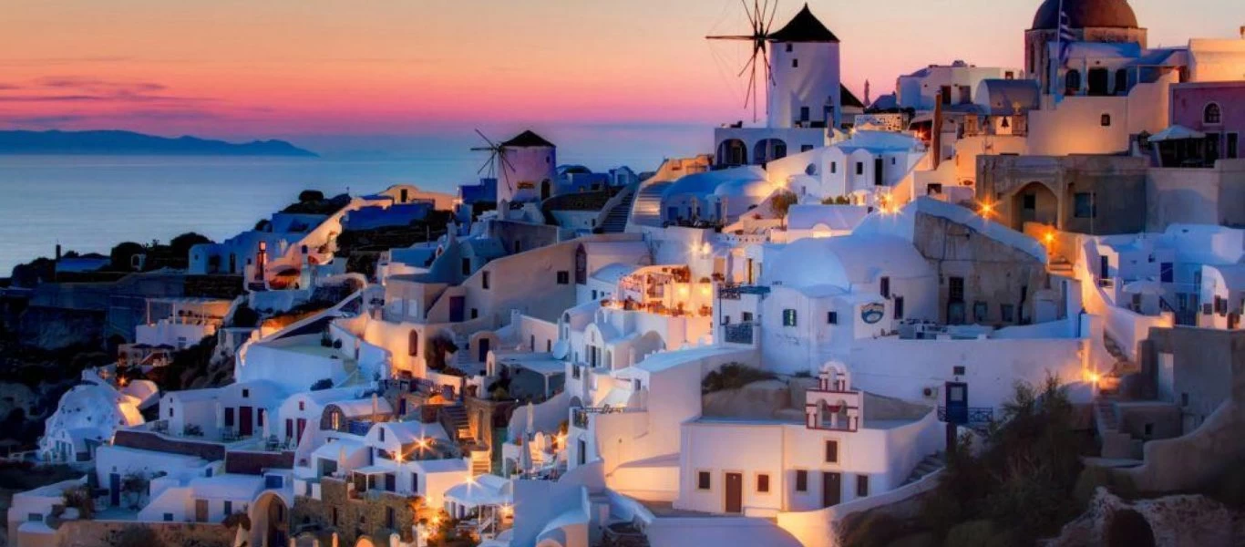 Bloomberg: Η φήμη της Ελλάδας βελτιώνεται από την επιτυχή διαχείριση της πανδημίας